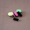 Gros plan sur plusieurs variétés de réglisses crochetés